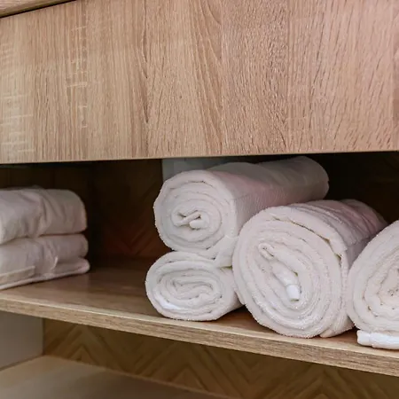 Διαμέρισμα Lara's *