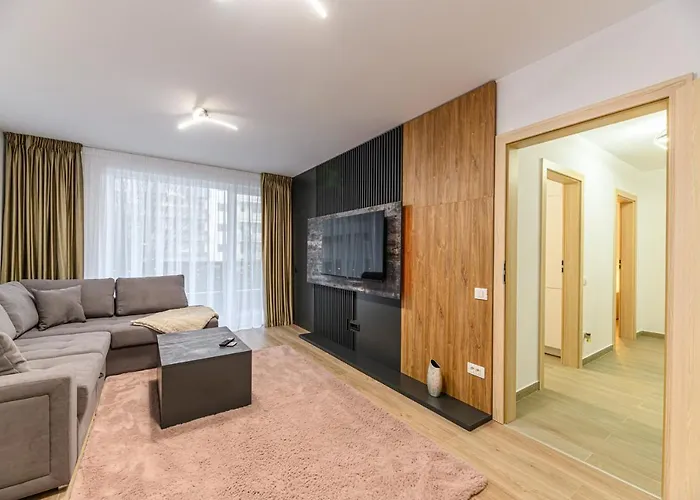 Lara's アパート *